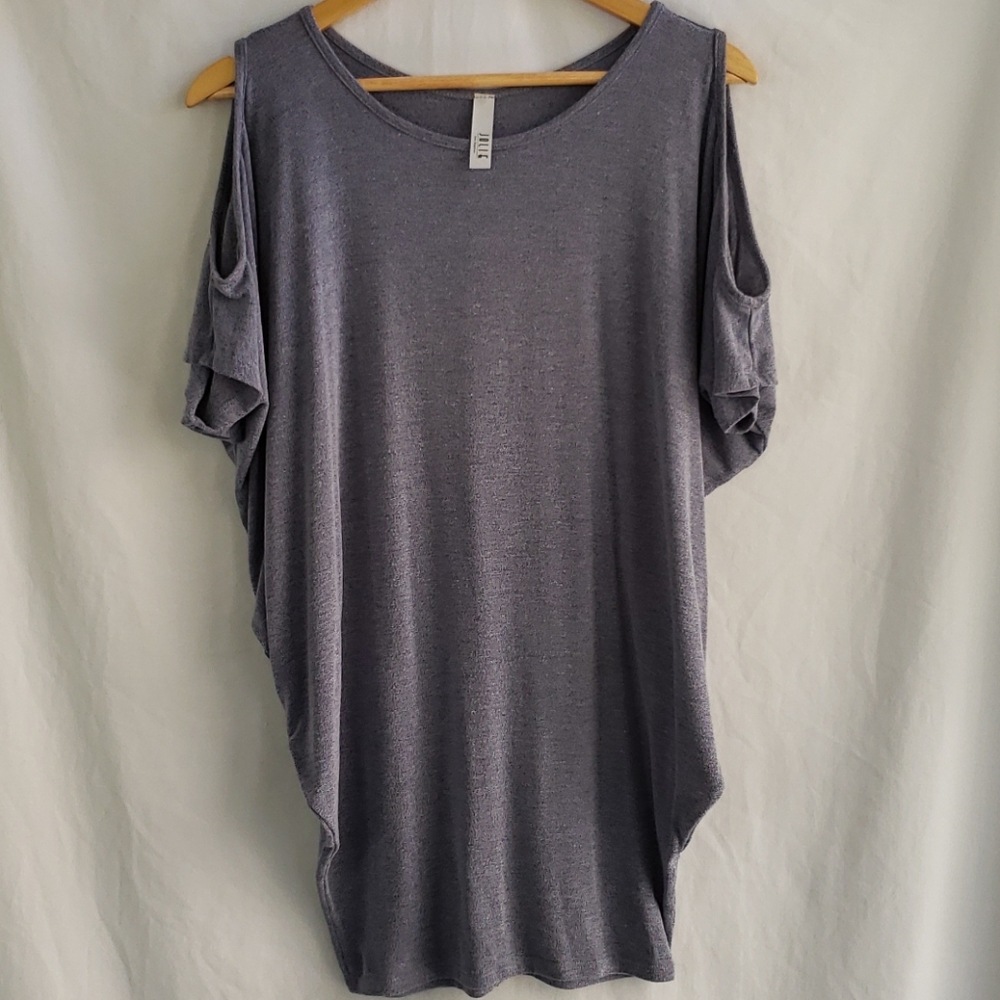 Jolie Los Angeles Grey Cold Shoulder Top
